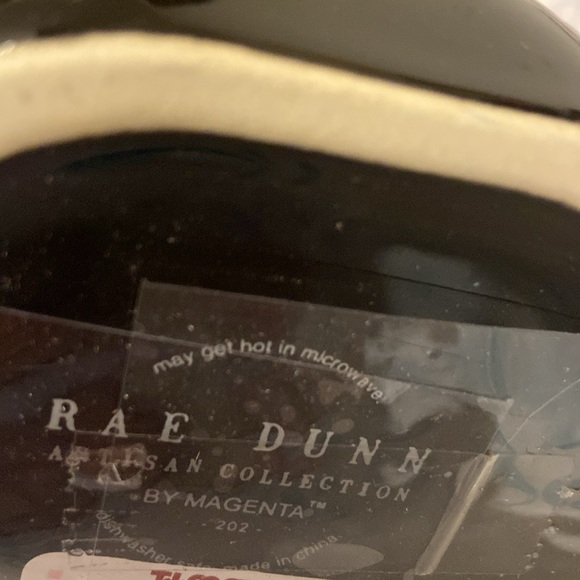 3 for $38 ❤️ NWT Rae Dunn Pot of Gold mug & topper - Picture 6 of 8